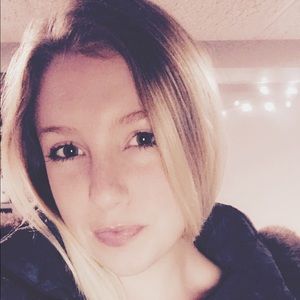 Meet your Posher, Mikayla